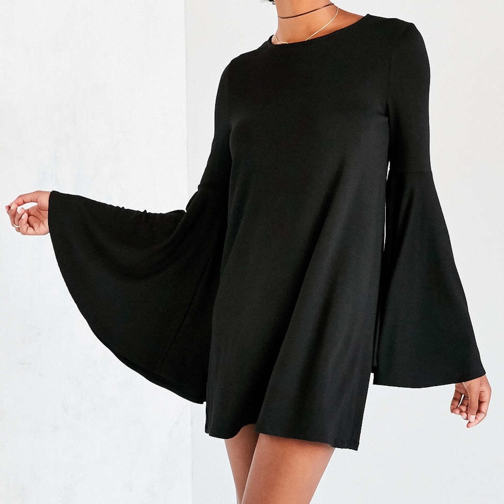 Ecote bell sleeve mini dress